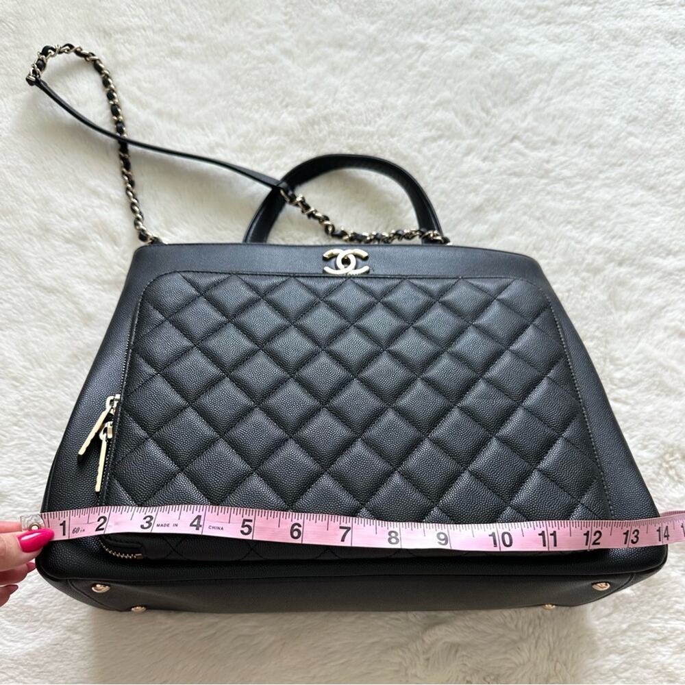 CHANEL business affinity leather handbag large Authentic Retail 7500$ - Picture 13 of 15
